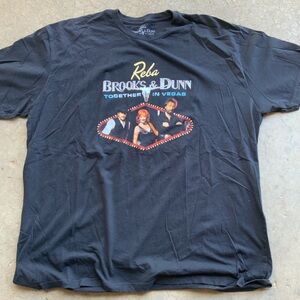 Reba Brooks & Dunn 2017 black t-shirt in good condition size 3XL